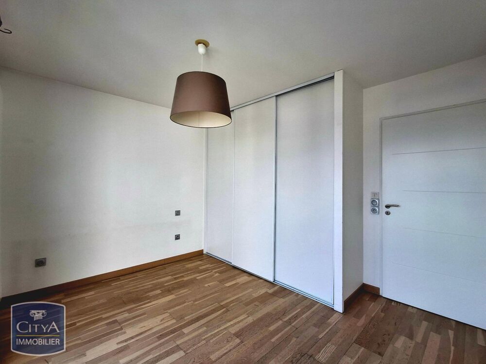 location Appartement - 5 pièce(s) - 116 m² Clermont-Ferrand (63000)