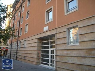  Appartement à louer 1 pièce 27 m²