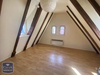  Appartement à louer 2 pièces 38 m²