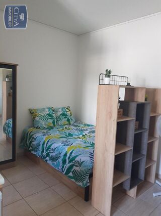  Appartement à louer 1 pièce 28 m²