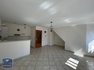  Appartement à louer 3 pièces 52 m²