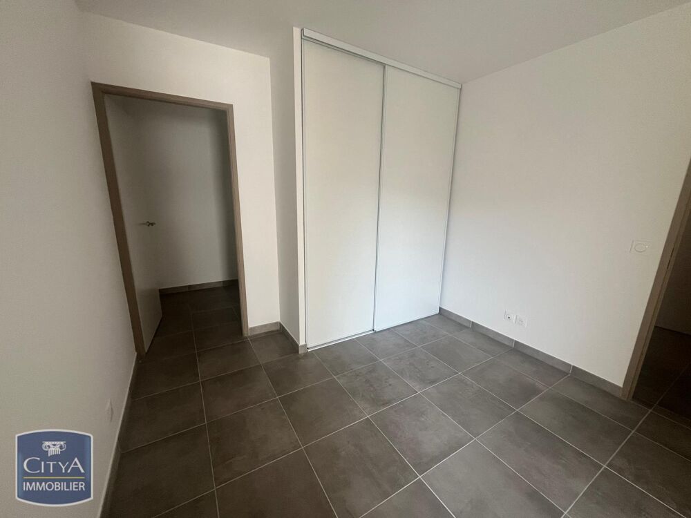 location Appartement - 3 pièce(s) - 64 m² Nimes (30900)