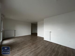location Appartement - 3 pièce(s) - 66 m² Luisant (28600)
