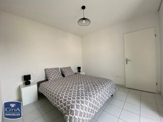  Appartement à louer 2 pièces 38 m²