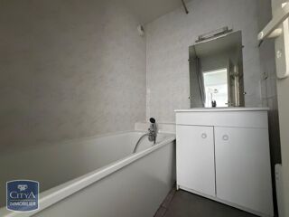  Appartement à louer 2 pièces 44 m²