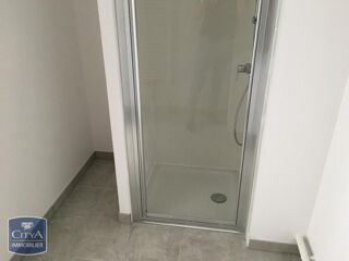  Appartement à louer 2 pièces 57 m²
