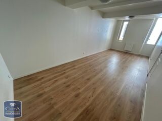  Appartement à louer 2 pièces 57 m²
