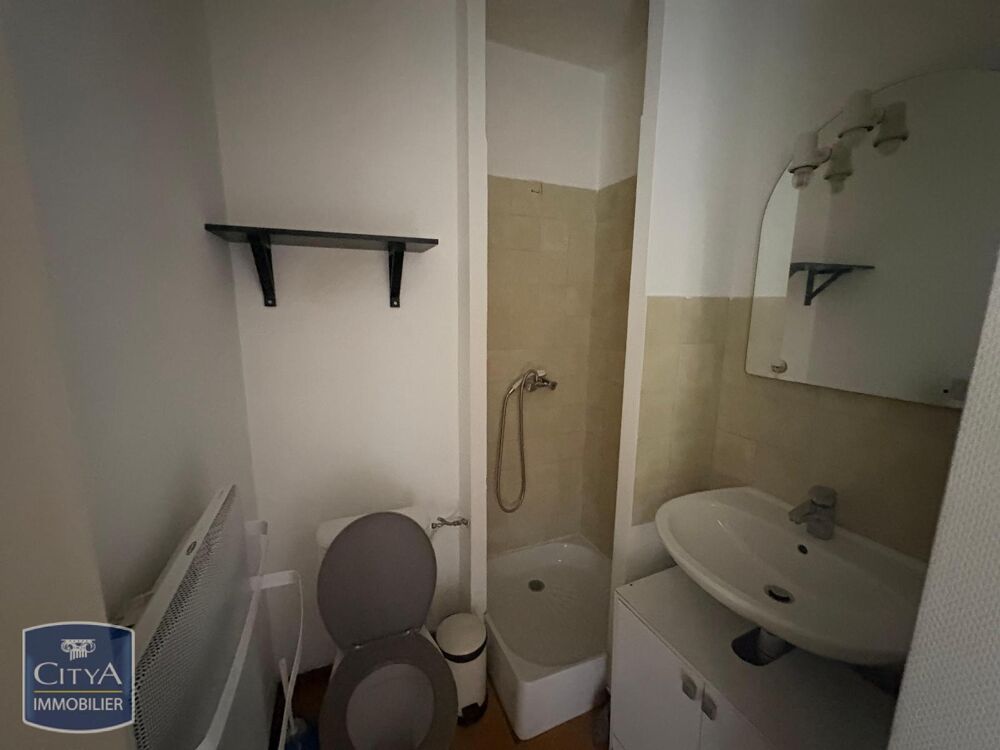 À LOUER : Appartement T1 de 18.3m²; situé à Seyssinet-Pa....