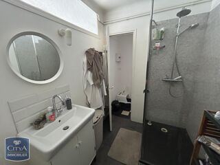  Appartement à louer 2 pièces 53 m²