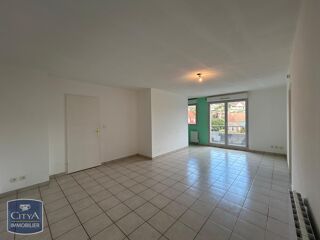  Appartement à louer 2 pièces 56 m²