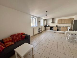  Appartement à louer 4 pièces 75 m²