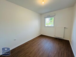  Appartement à louer 3 pièces 66 m²
