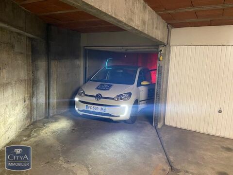  Parking / Garage  louer 
