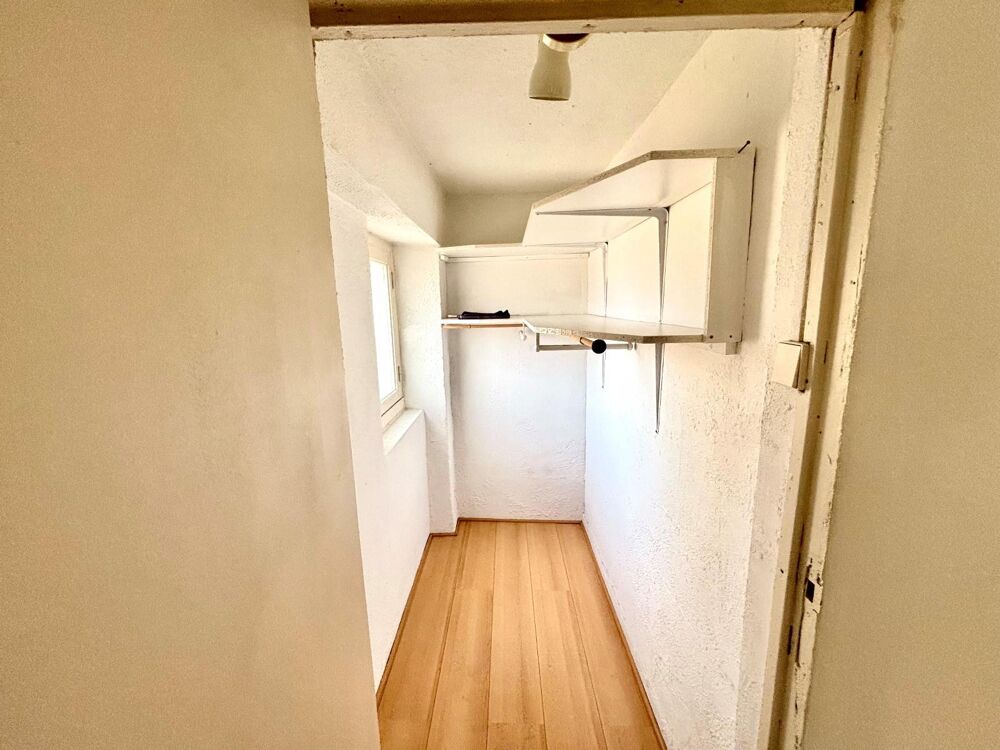 Secteur FAC-55 rue Désiré Claude-ST ETIENNE-F2-3ème étag....