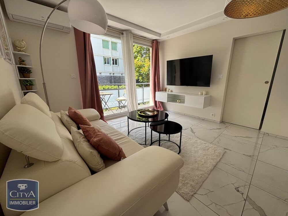 À LOUER : Appartement entièrement neuf T2 meublé situé à....
