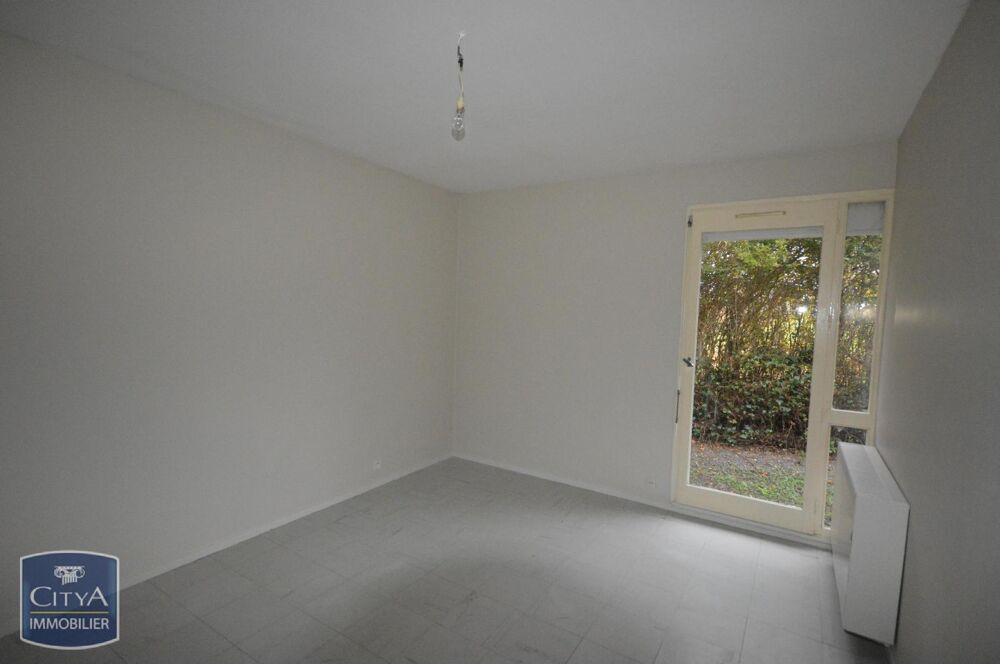 location Maison - 4 pièce(s) - 68 m² Saint-Pierre-Montlimart (49110)