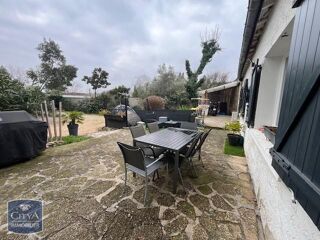  Maison � louer 7 pi�ces 141 m� Nimes