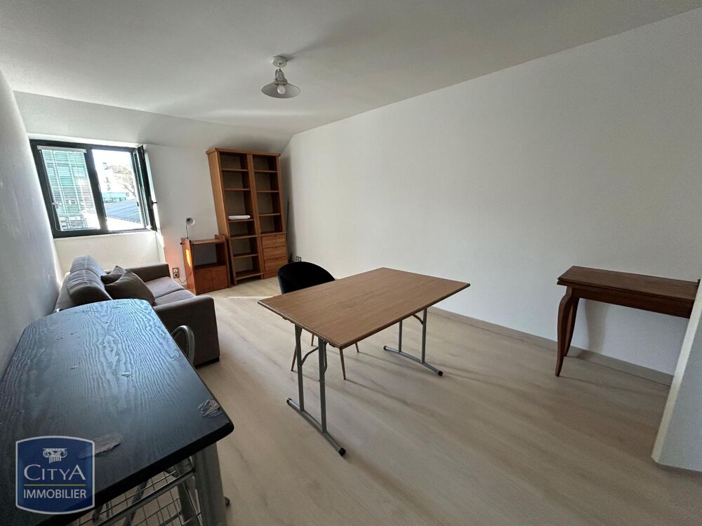 À LOUER : Appartement T1 meublé situé à Alençon, dans le....