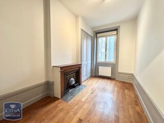  Appartement à louer 1 pièce 32 m²