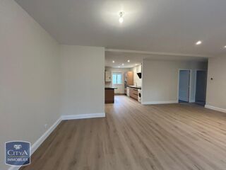  Appartement � louer 4 pi�ces 97 m�