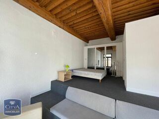  Appartement à louer 1 pièce 55 m²