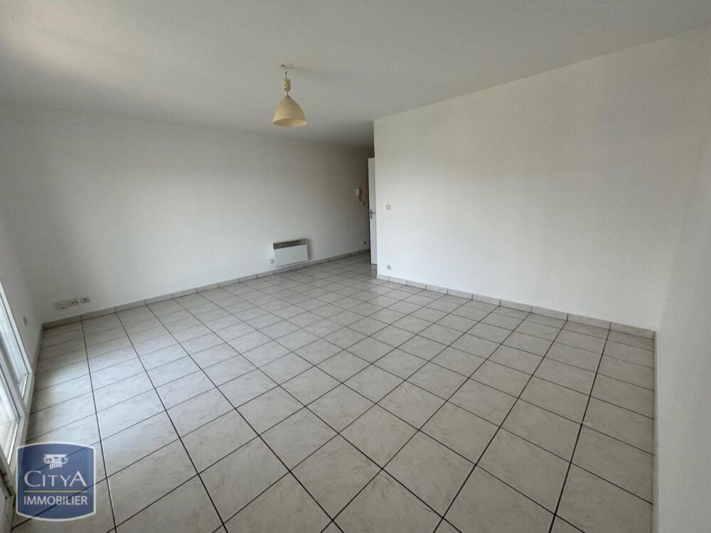 location Appartement - 2 pièce(s) - 52 m² Oyonnax (01100)