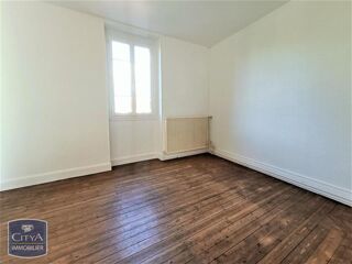  Appartement à louer 3 pièces 97 m²