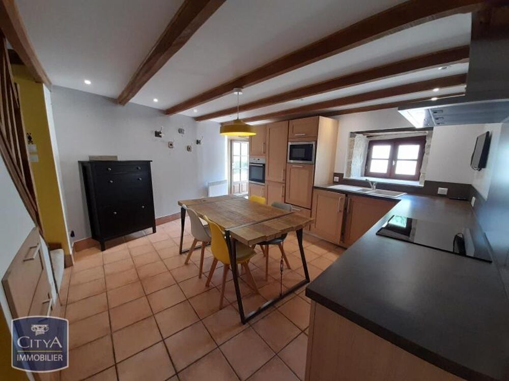 A LOUER - Charmante maison de village T3 à Nanteuil en V....