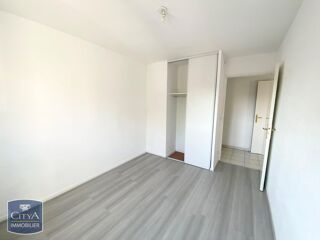  Appartement à louer 3 pièces 63 m²