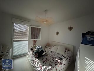  Appartement à louer 4 pièces 86 m²