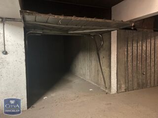  Parking / Garage � louer 10 m�