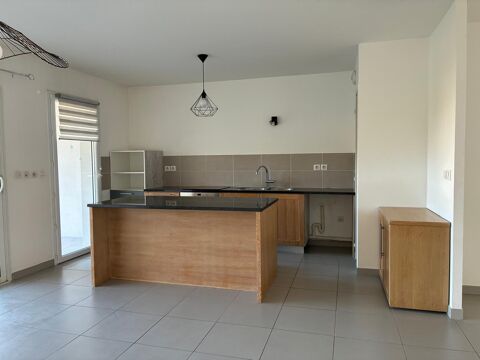  Appartement  louer 3 pices 74 m