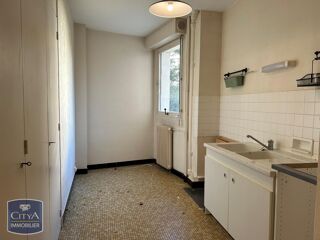  Appartement à louer 2 pièces 63 m²