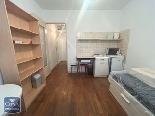  Appartement à louer 1 pièce 16 m²