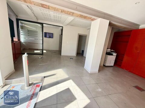 &Agrave; LOUER : Local commercial situ&eacute; &agrave; N&icirc;mes, dans le sec... 960 30900 Nimes