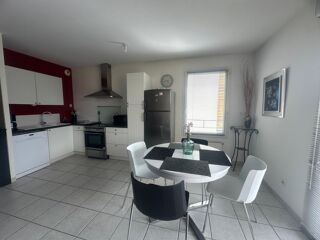  Appartement à louer 3 pièces 67 m²