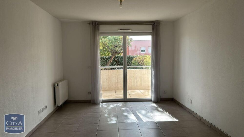 location Appartement - 2 pièce(s) - 44 m² Poussan (34560)