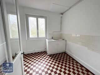 location Appartement - 2 pièce(s) - 52 m² Fleury-les-Aubrais (45400)