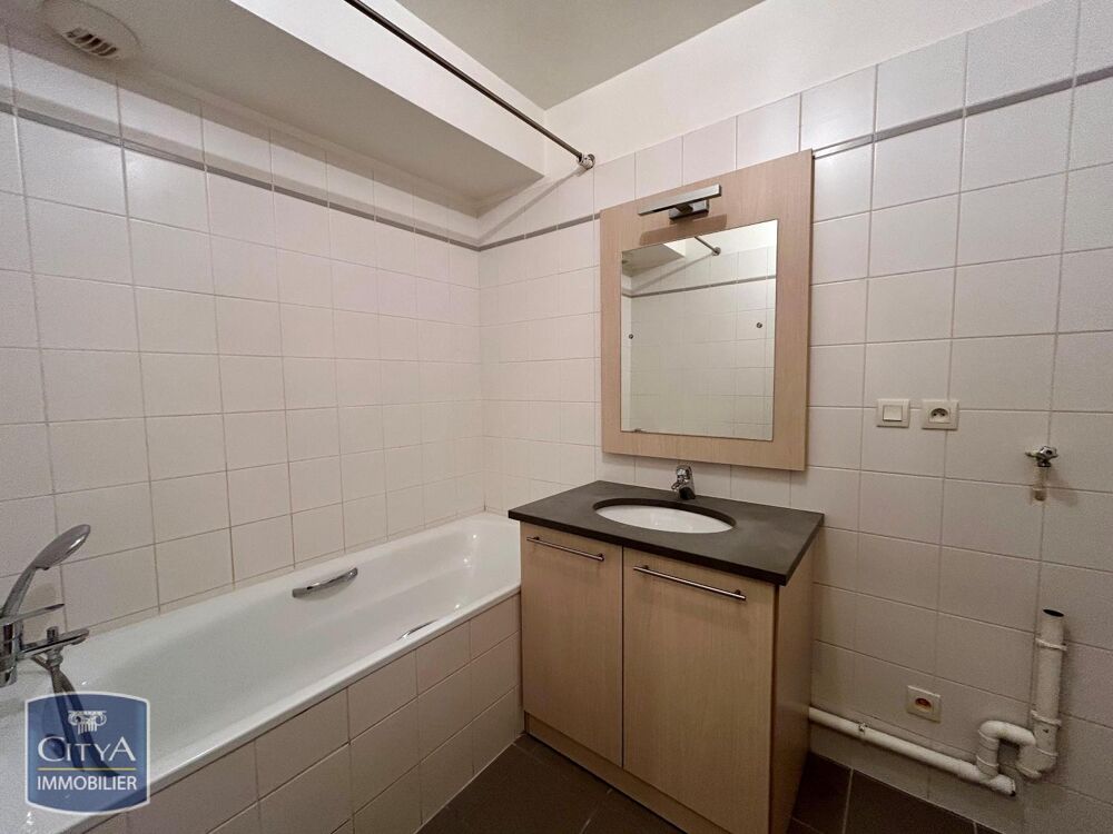location Appartement - 1 pièce(s) - 40 m² Lyon 9