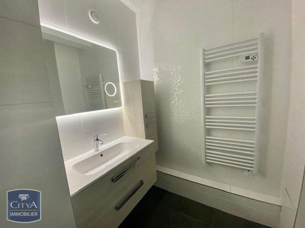 location Appartement - 3 pièce(s) - 70 m² Dijon (21000)