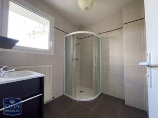  Appartement à louer 2 pièces 45 m²