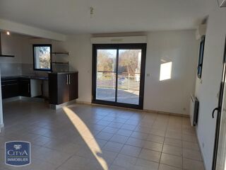  Appartement à louer 4 pièces 78 m²
