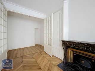  Appartement à louer 4 pièces 96 m²