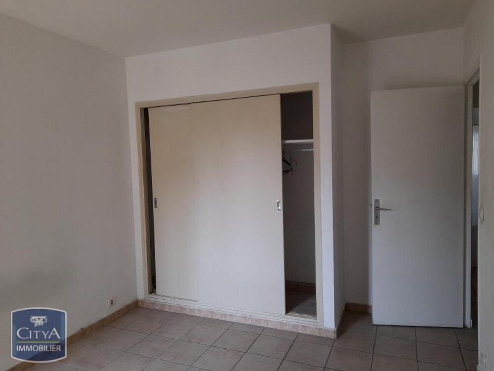 location Appartement - 2 pièce(s) - 43 m² Marseille 5