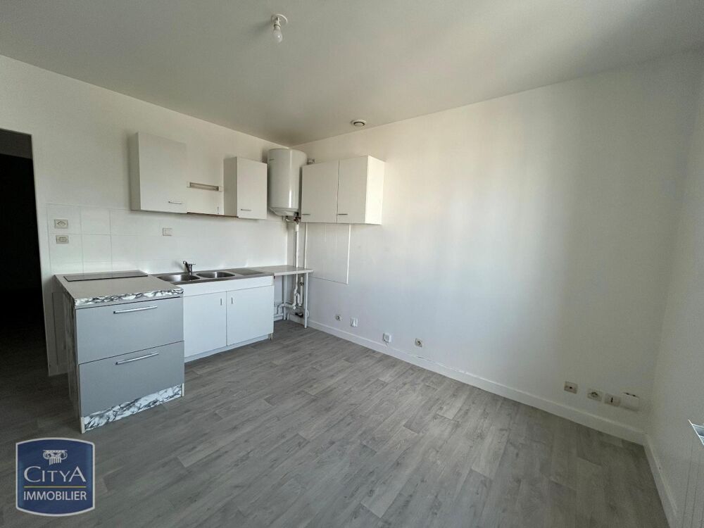 A LOUER T2 - JARDIN COMMUN - PROCHE GARE VILLEFRANCHE S/....