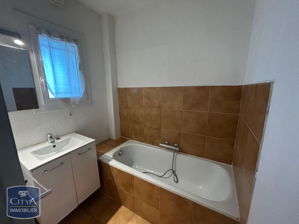 location Appartement - 1 pièce(s) - 26 m² Châteauneuf-les-Martigues (13220)