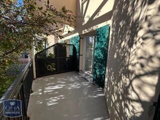  Appartement à louer 2 pièces 44 m²