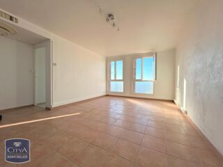  Appartement à louer 3 pièces 57 m²