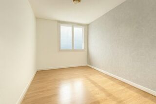 Appartement à vendre 5 pièces 93 m²