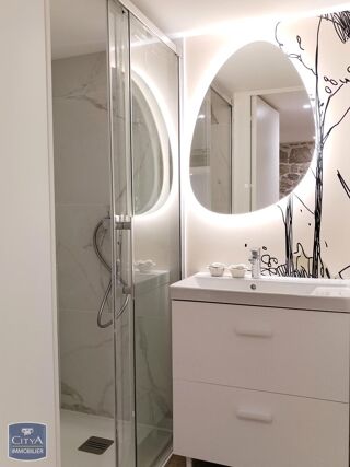  Appartement à louer 2 pièces 57 m²